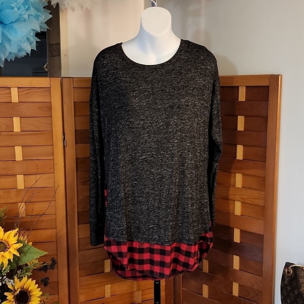 Maurices brand long sleeve shirt